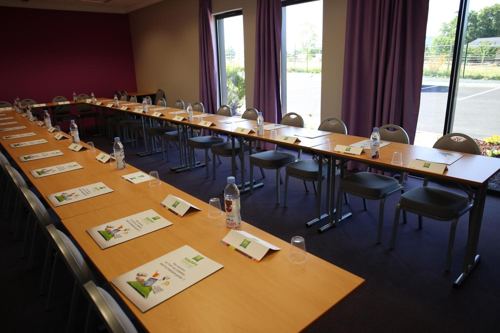 Ibis Styles Villeneuve Sur Lot Kültér fotó